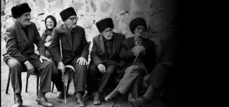 آذربایجان آغ ساقال لاری